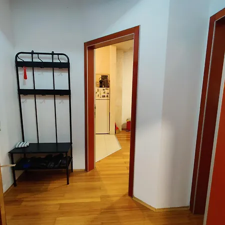 アパート Petra Apartment, Free Parking *