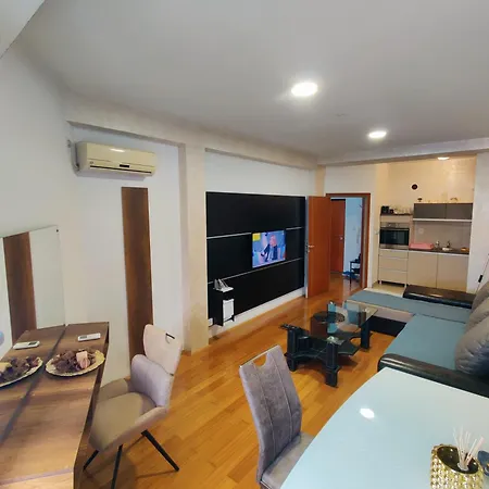 Petra Apartment, Free Parking アパート